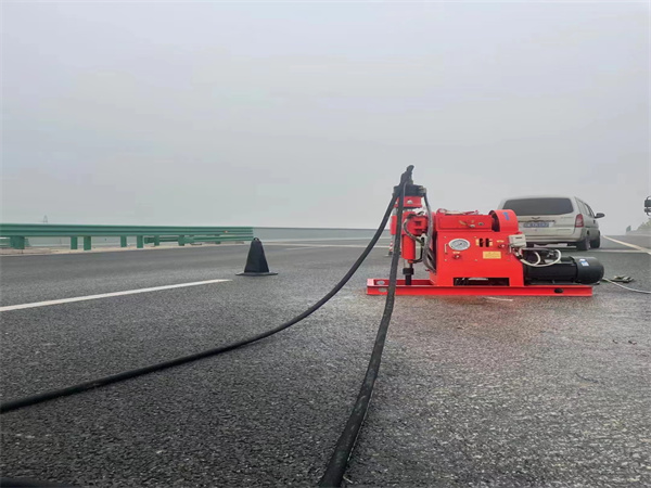 佛坪马路路基路面开裂下沉注浆加固灌浆